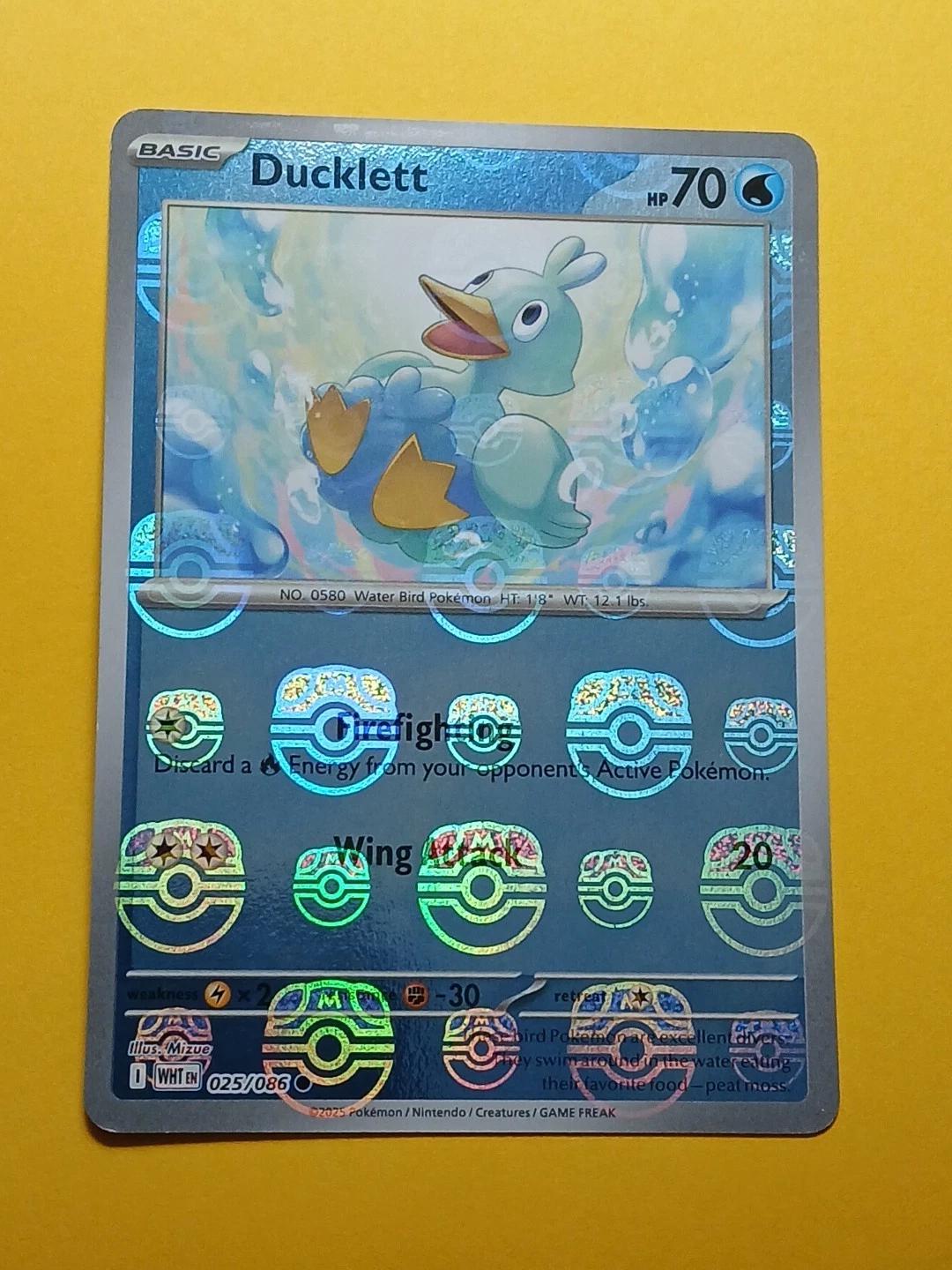 White Flare Ducklett [Master-Ball] Pokémon card